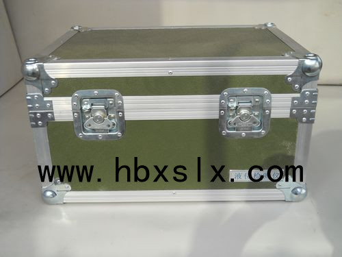 供应南海舰队专用仪器箱